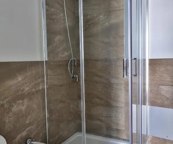 아파트 The Of Me 나폴리